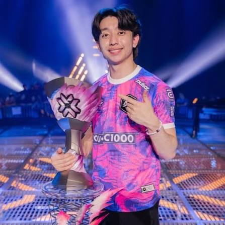 Swetzy ❄️ tweet media