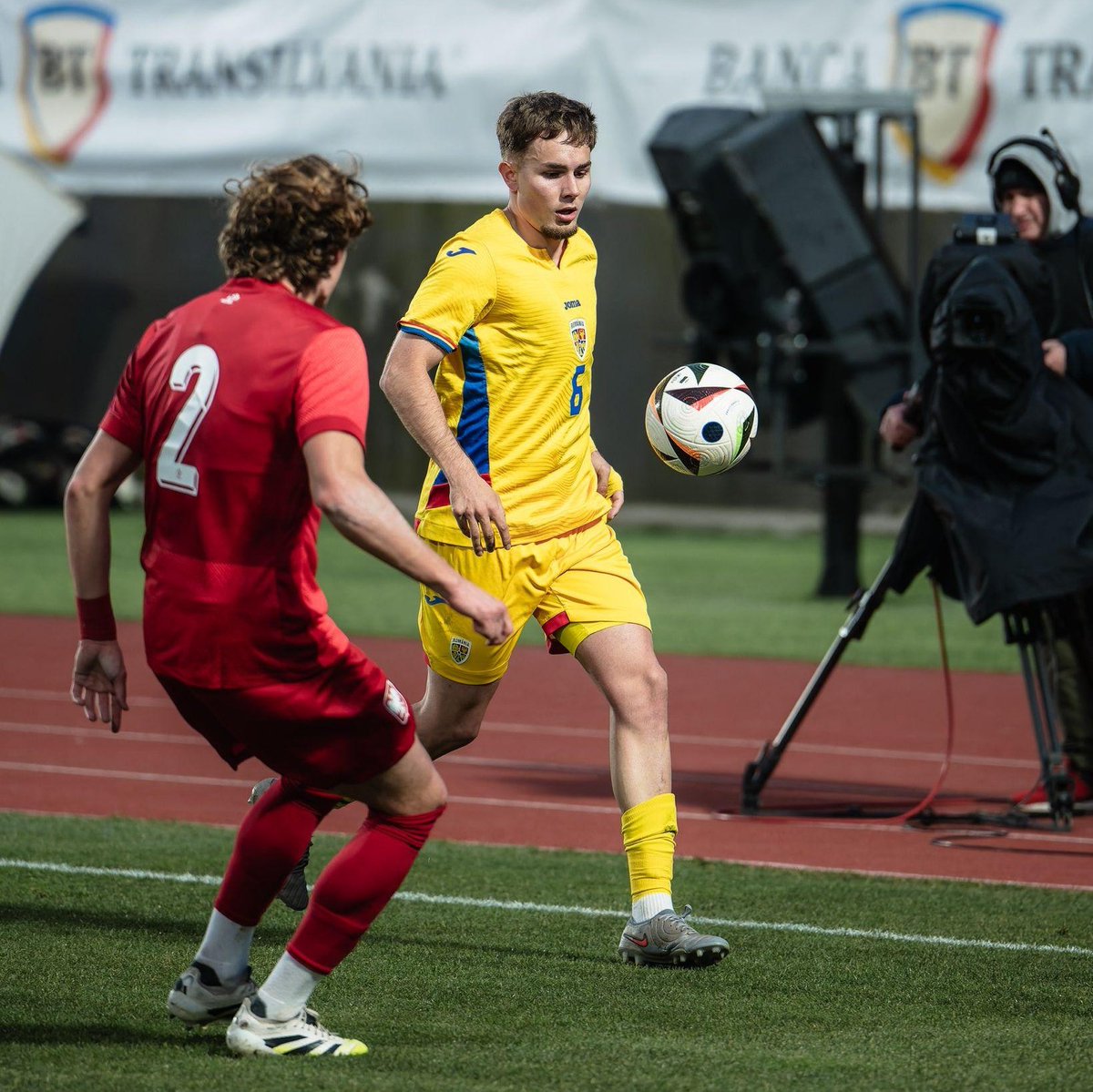 Sevilla Atlético y Cantera Sevilla FC tweet media