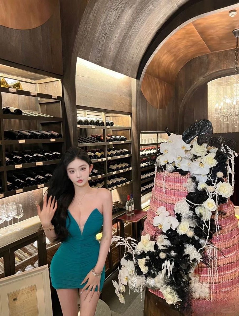 桃子老师 （独家C圈） tweet media