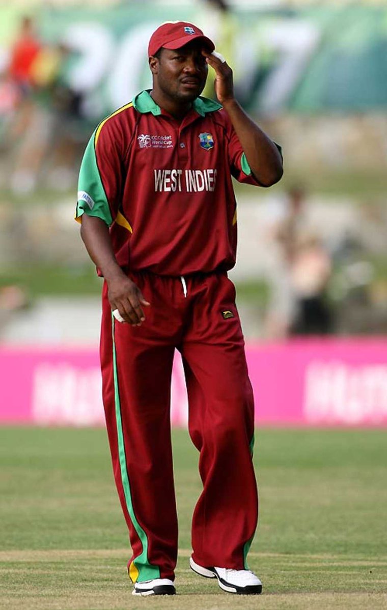 Arnav Singh tweet media