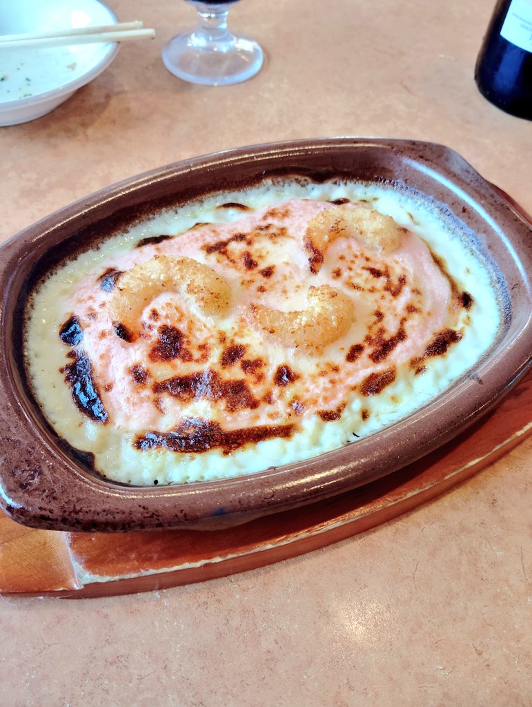 マライア・キャリーと同じ誕生日 tweet media