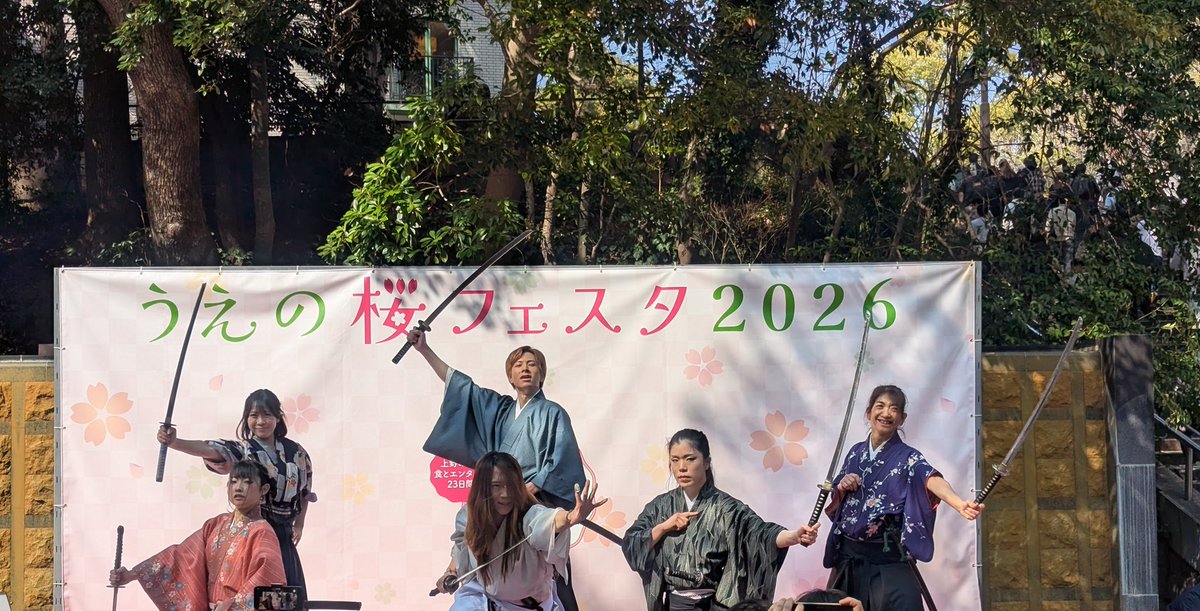 ヘタレな少佐 tweet media