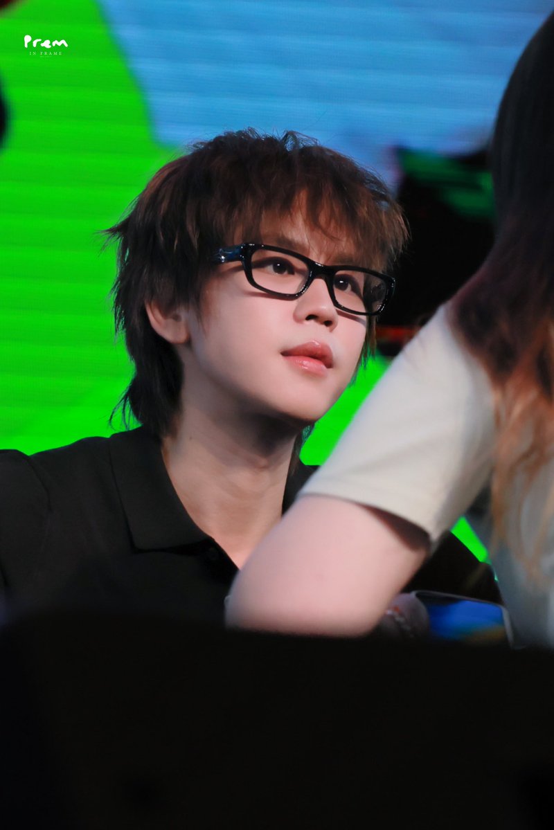 𝐩𝐫𝐞𝐦_𝐢𝐧_𝐟𝐫𝐚𝐦𝐞 tweet media