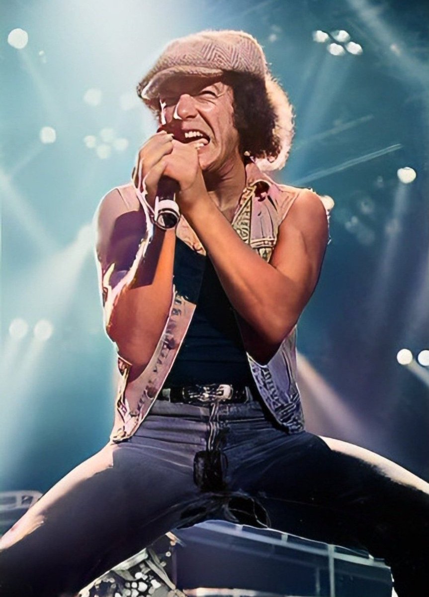 𝑯𝑬𝑨𝑽𝒀 𝑴𝑬𝑻𝑨𝑳Ⓒ tweet media