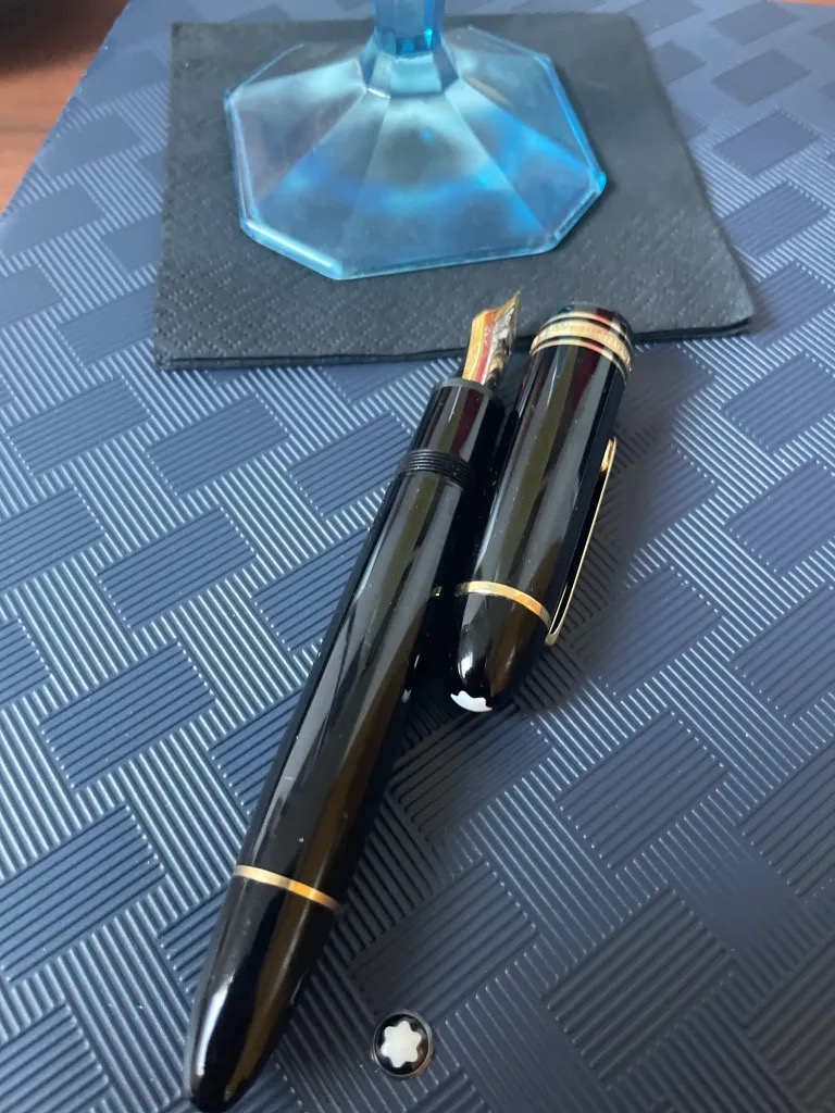 Dᴀᴠɪᴅ S. Iɢʟᴇsɪᴀs tweet media