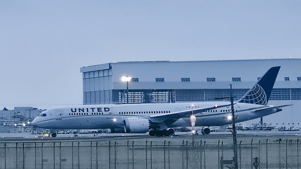 須山慶太 tweet media