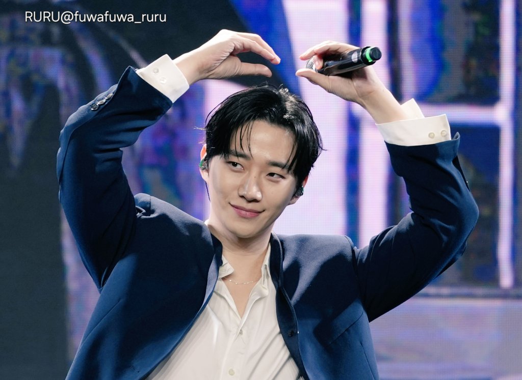 260329 이준호💛
LEE JUNHO FAN MEETING IN SHANGHAI ALWAYS

#LEEJUNHO #이준호 #李俊昊 #イジュノ #ALWAYS