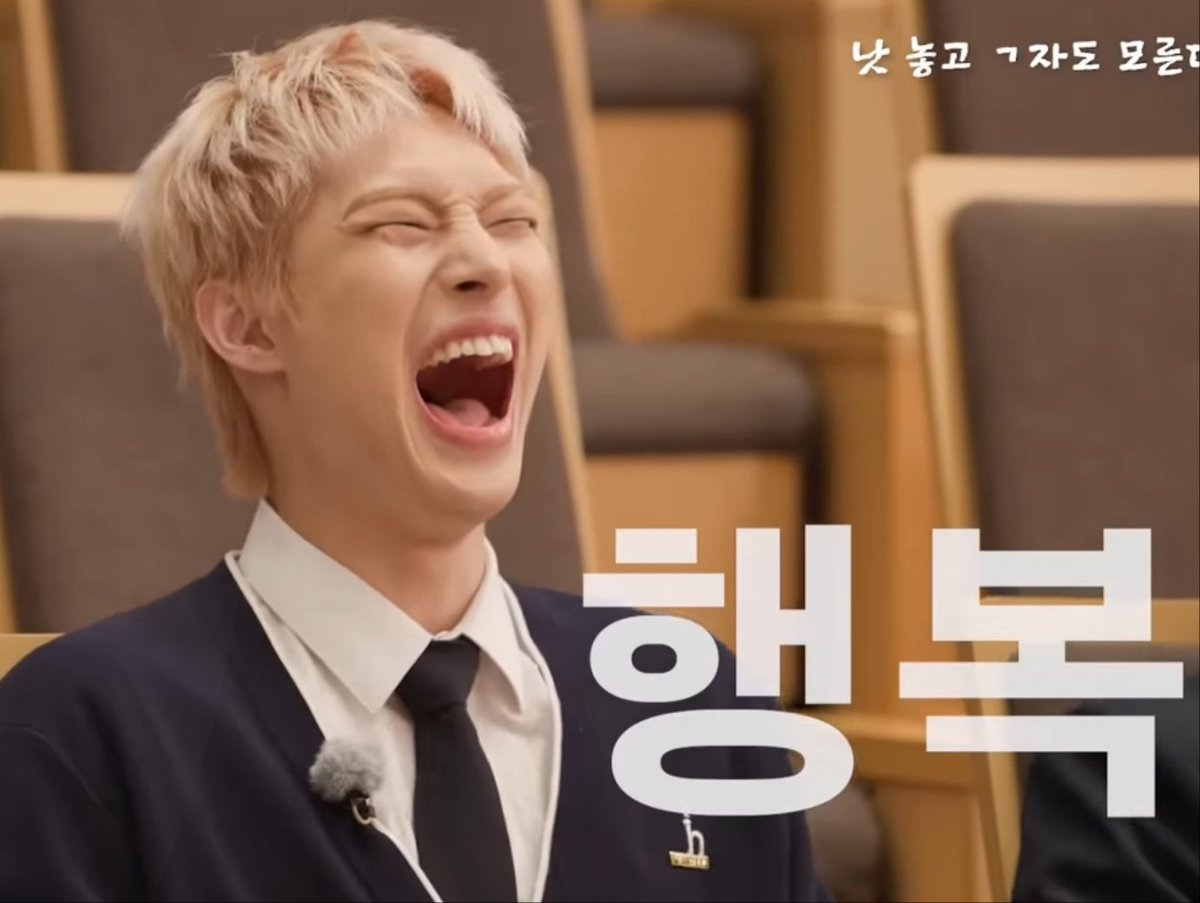 𝙇𝙀𝙊🐥💛 tweet media