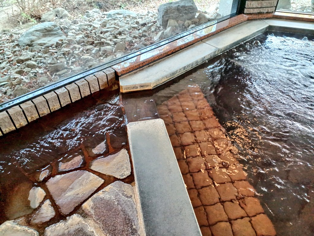 あらた tweet media