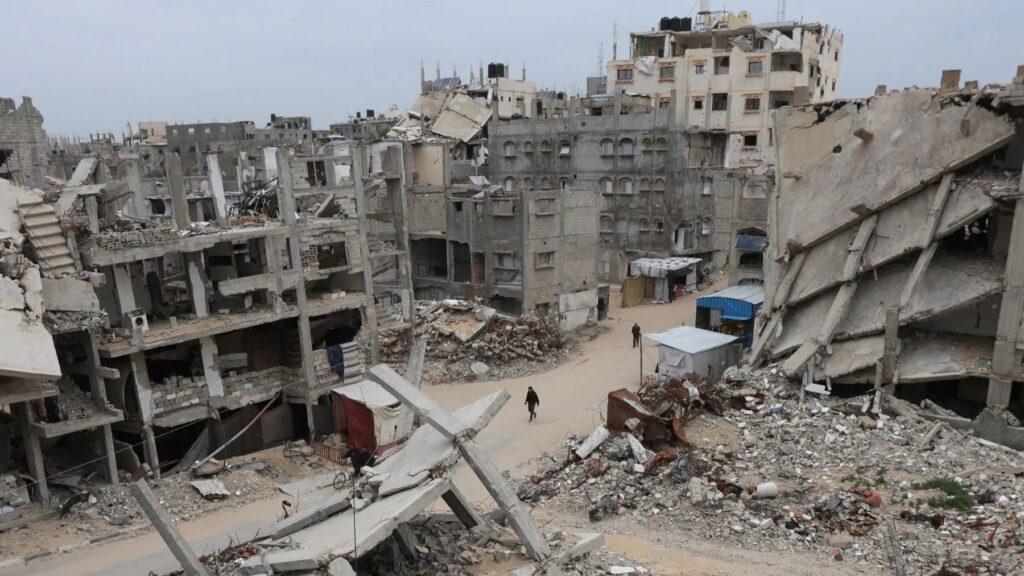 pajhwok's tweet image. At least six Palestinians, including a child, have been killed and several others wounded in Israeli airstrikes in Gaza.
Full details are available at the link below
tiny.cc/yr01101
#GazaUnderAttack #PalestineCrisis #IsraelAirstrikes