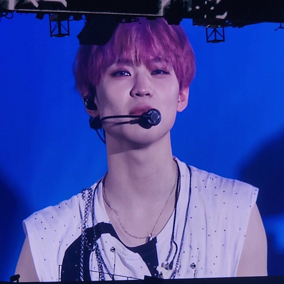 쩜。 。 tweet media