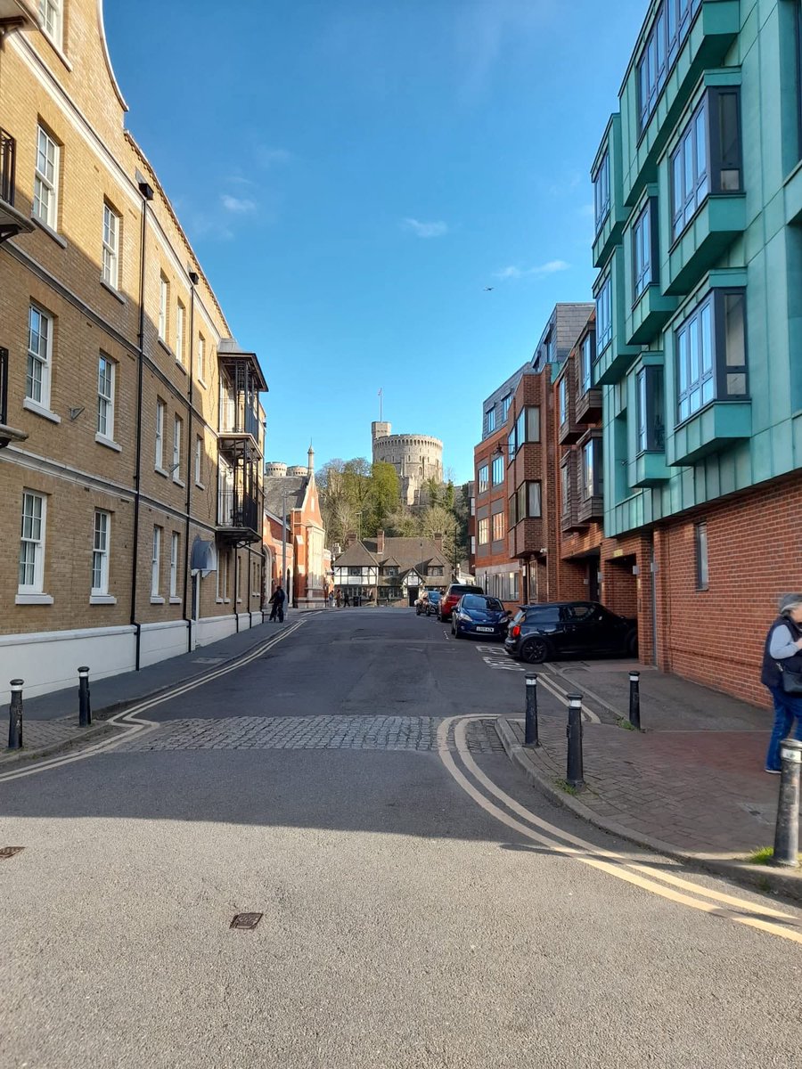 And that’s a wrap on the London section of the <a href="/ThamesPathNT/">Thames Path National Trail</a>! 🏁

​Yesterday’s Chertsey ➡️ Windsor leg was a classic.

​Onward to Berkshire!

#thamespath #ukramblers #walking #rambling #ukwalks