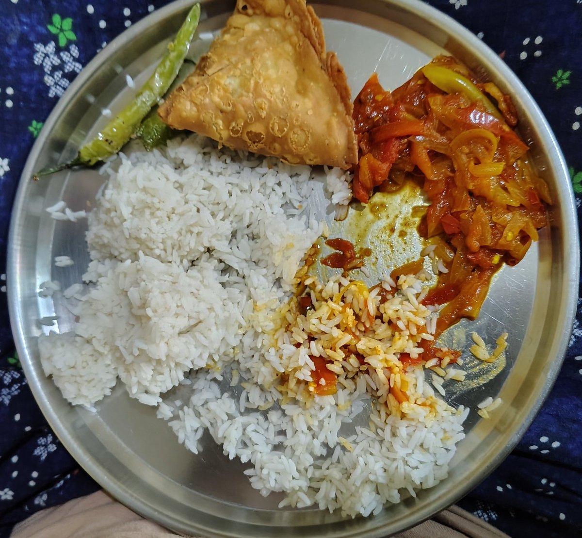 ହିମାଂଶୁ #ଗଳ୍ପକବିତା🇮🇳✍️🧢 tweet media