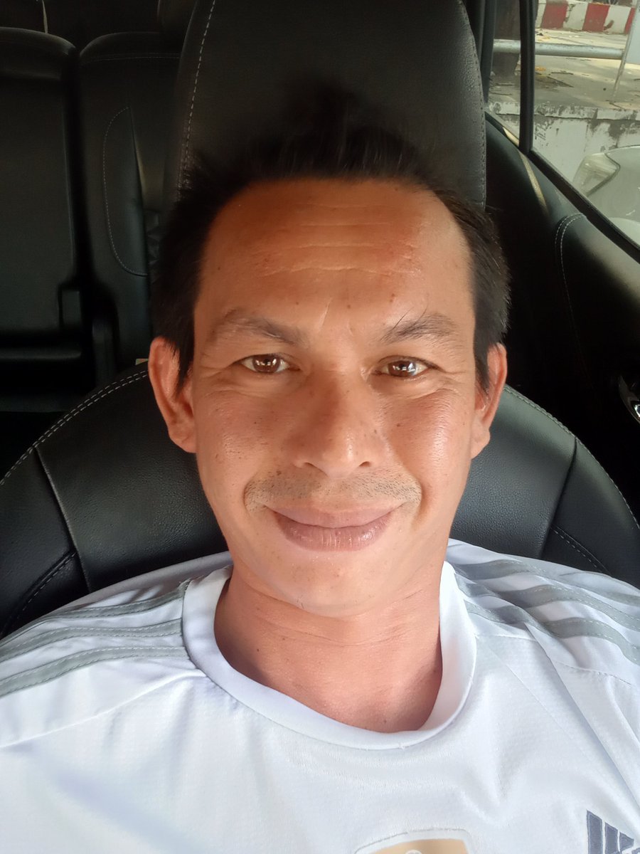 เอ๋...ชายแท้ tweet media