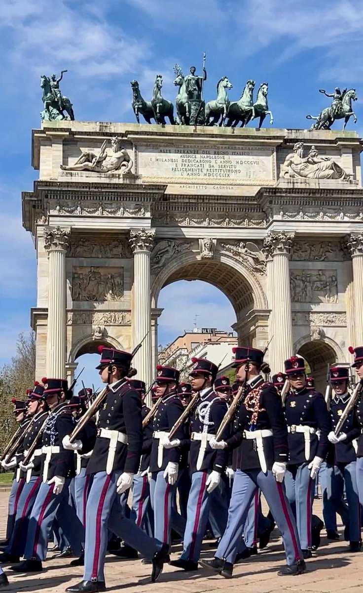 Corpo Militare Volontario CRI tweet media