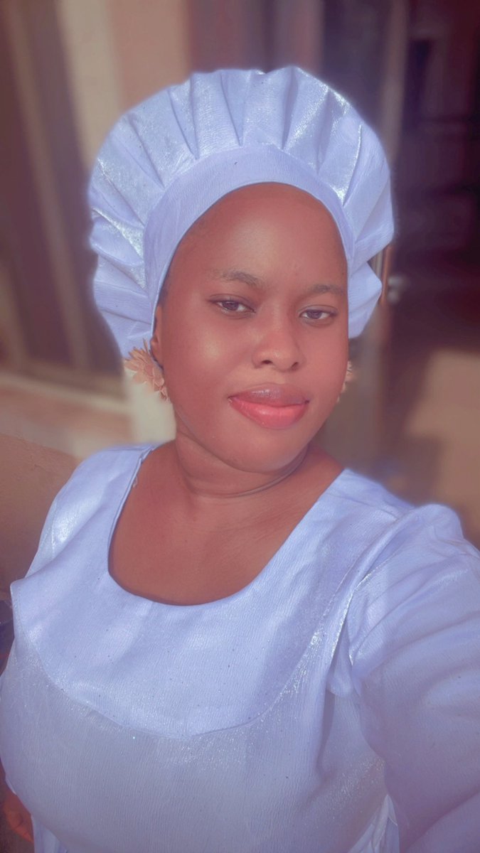 IBADAN CAKEISH VENDOR tweet media