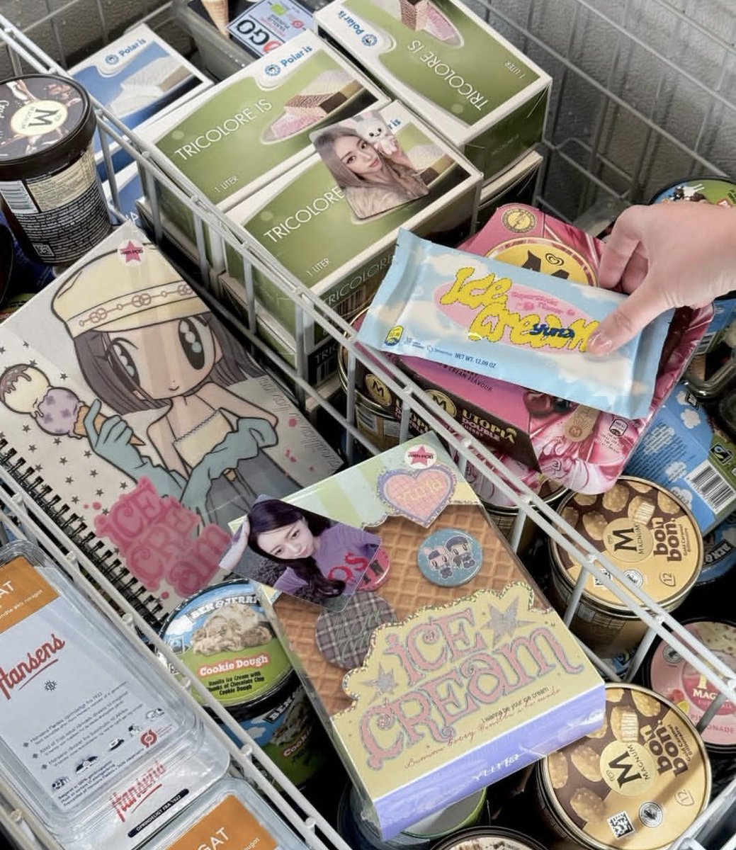 ash≷ saw itzy tweet media