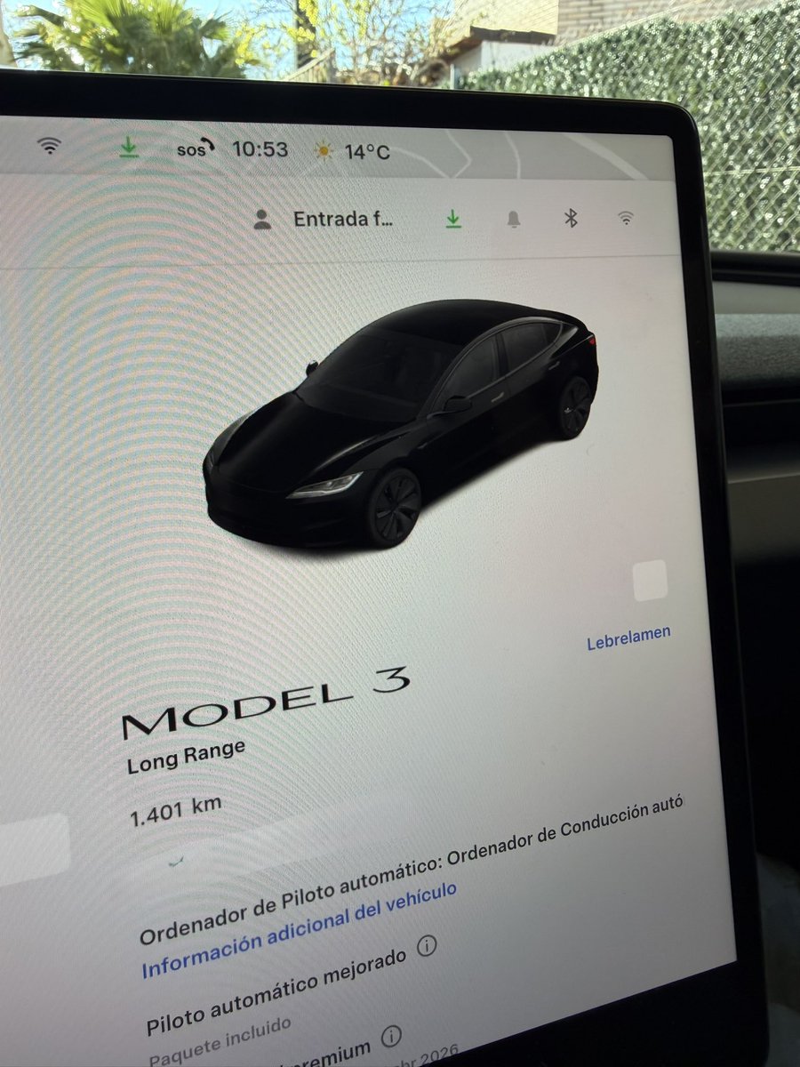 javi santana tweet media