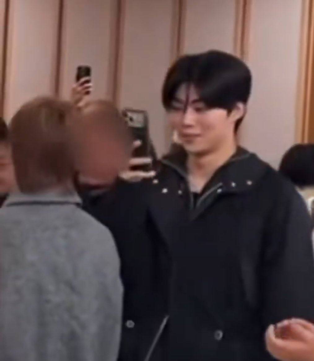 fran ᯓ✦ tweet media