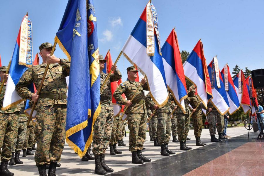 Bog i Batina tweet media