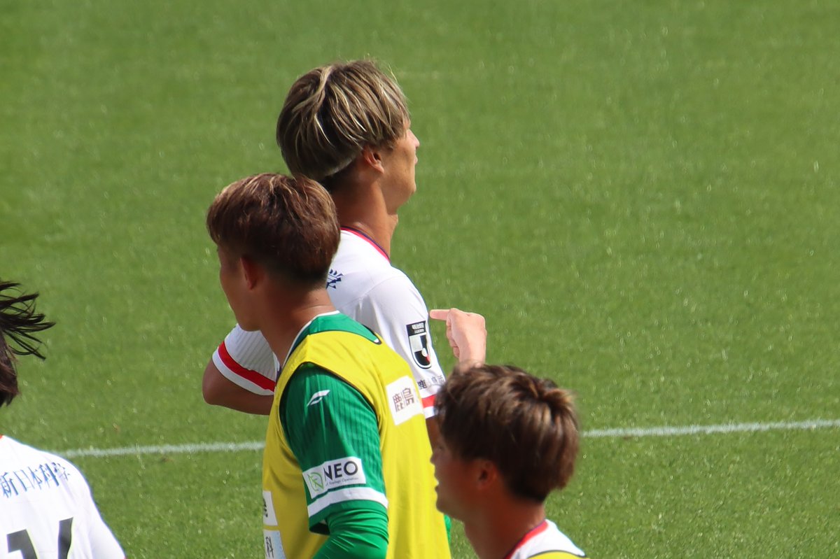 erie@新月 tweet media