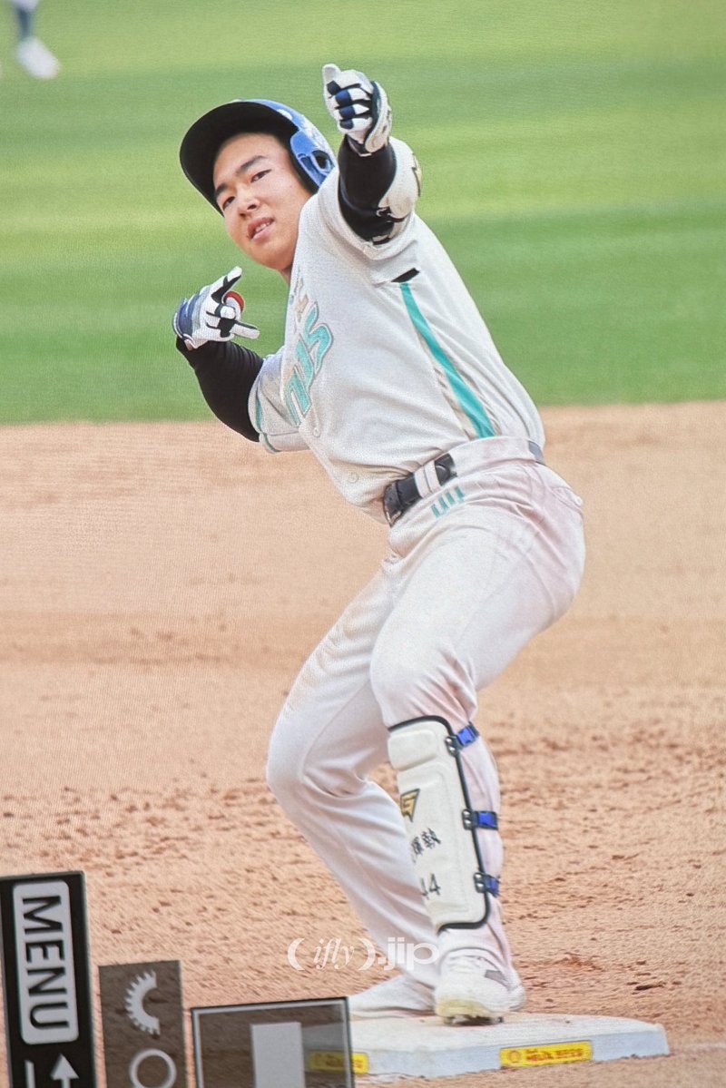 𝗂𝖿𝗅𝗒 tweet media