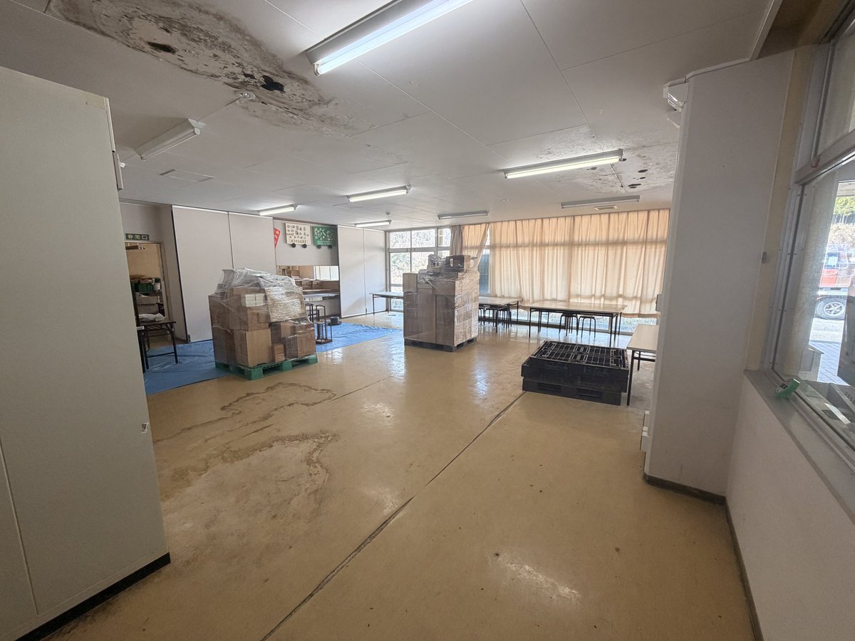 ▼▼石川県能登町3日目▼▼
3/29(日)
本日も昨日に引き続きレスキューされた輪島塗を倉庫へ引っ越しする作業をお手伝いしました。
ほぼ全ての輪島塗の梱包が完了しました！
午後からは輪島市を訪れ現状を見て回りました。
#ユース災害ボランティア基金
#BOSAIEdulab
#のとサポ
#能登半島
#ボランティア