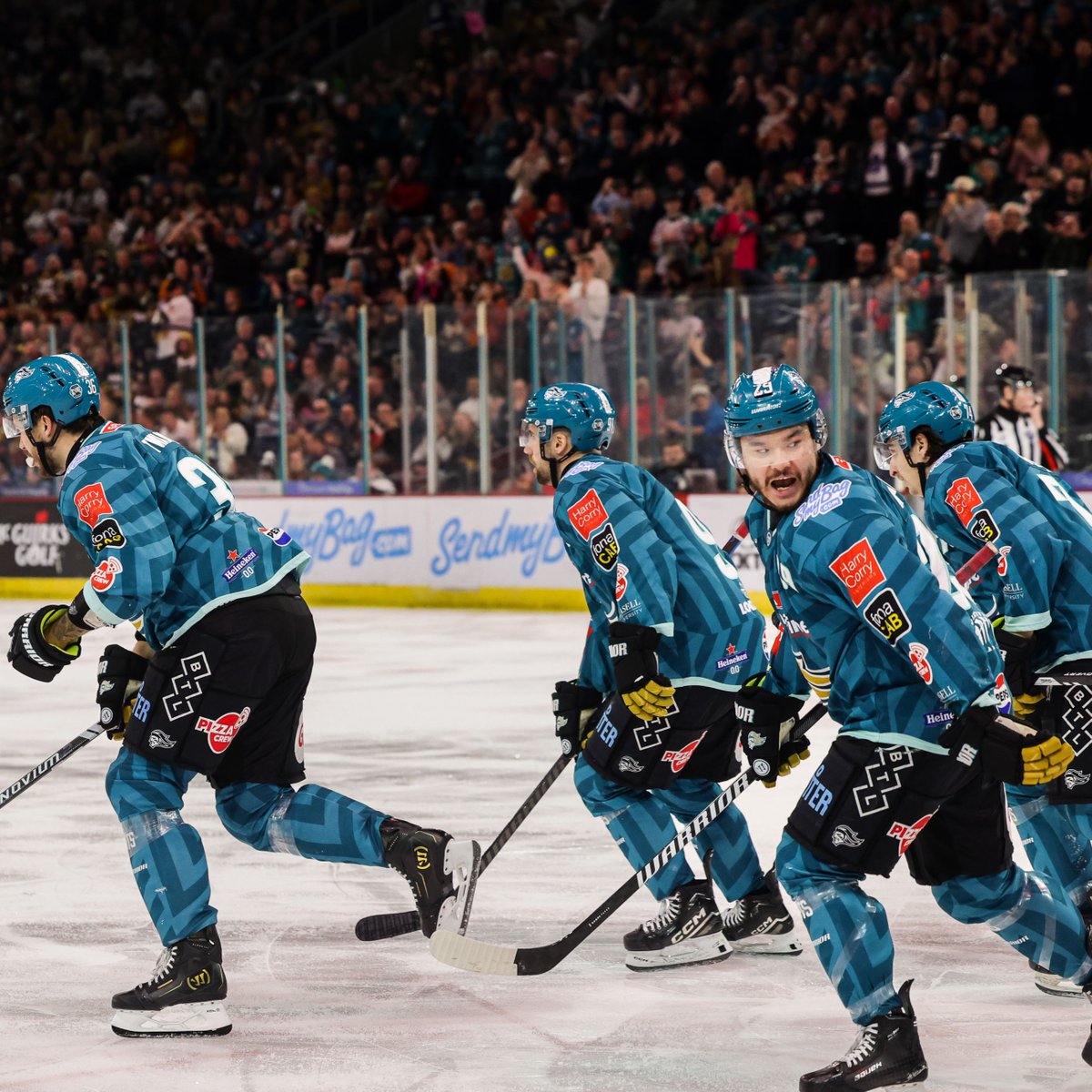 BelfastGiants's tweet photo. We're still not over Friday night... 🏆

Happy Sunday, Teal Army. ❤️

#WeAreGiants https://t.co/adOMZl8OsI