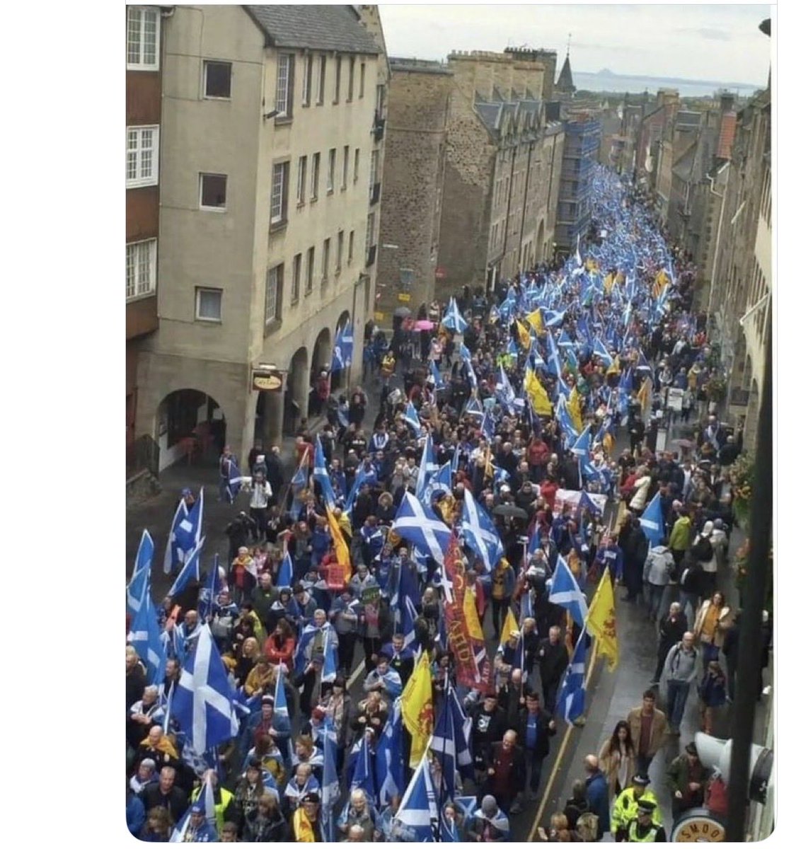 outofunion's tweet image. COULDN’T MAKE IT TO THE MARCH?…
Join us at the ballot boxes.
Take a black pen with you ( NEVER a pencil) and use your vote to STOP British Unionist Governments from blocking Investments into Scotland that would bring prosperity and employment to our wonderful people.