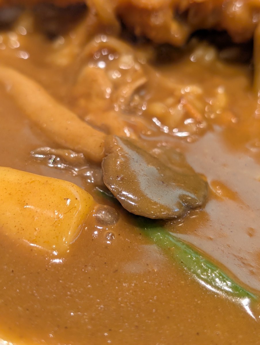 サカオニの広告投稿サイト tweet media