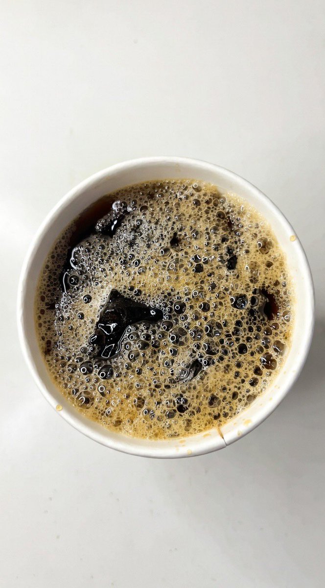 ليلى . tweet media