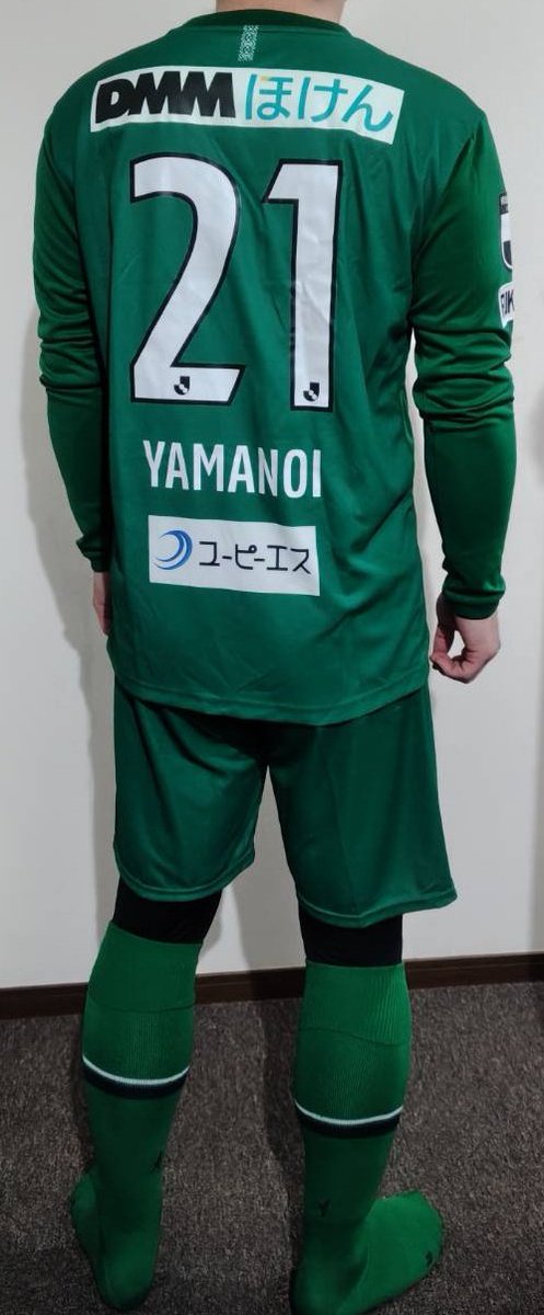 show_8's tweet photo. 今日久しぶりに雁ノ巣にトレーニングマッチ観に行ってきました。
御縁があって山ノ井選手着用なりきりコスプレセットいただきました。

これを着て、半月板のリハビリ頑張ります。 https://t.co/hvpL3gYSkZ