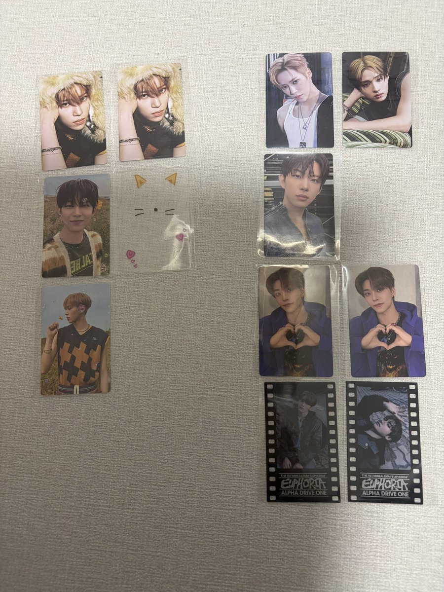 からし tweet media