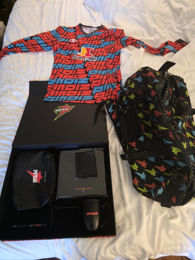 Mohammad Amir tweet media