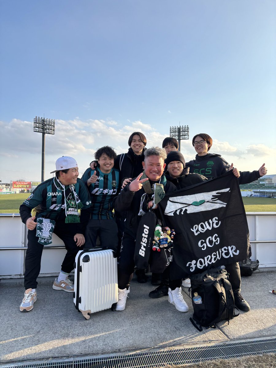 こばやし tweet media