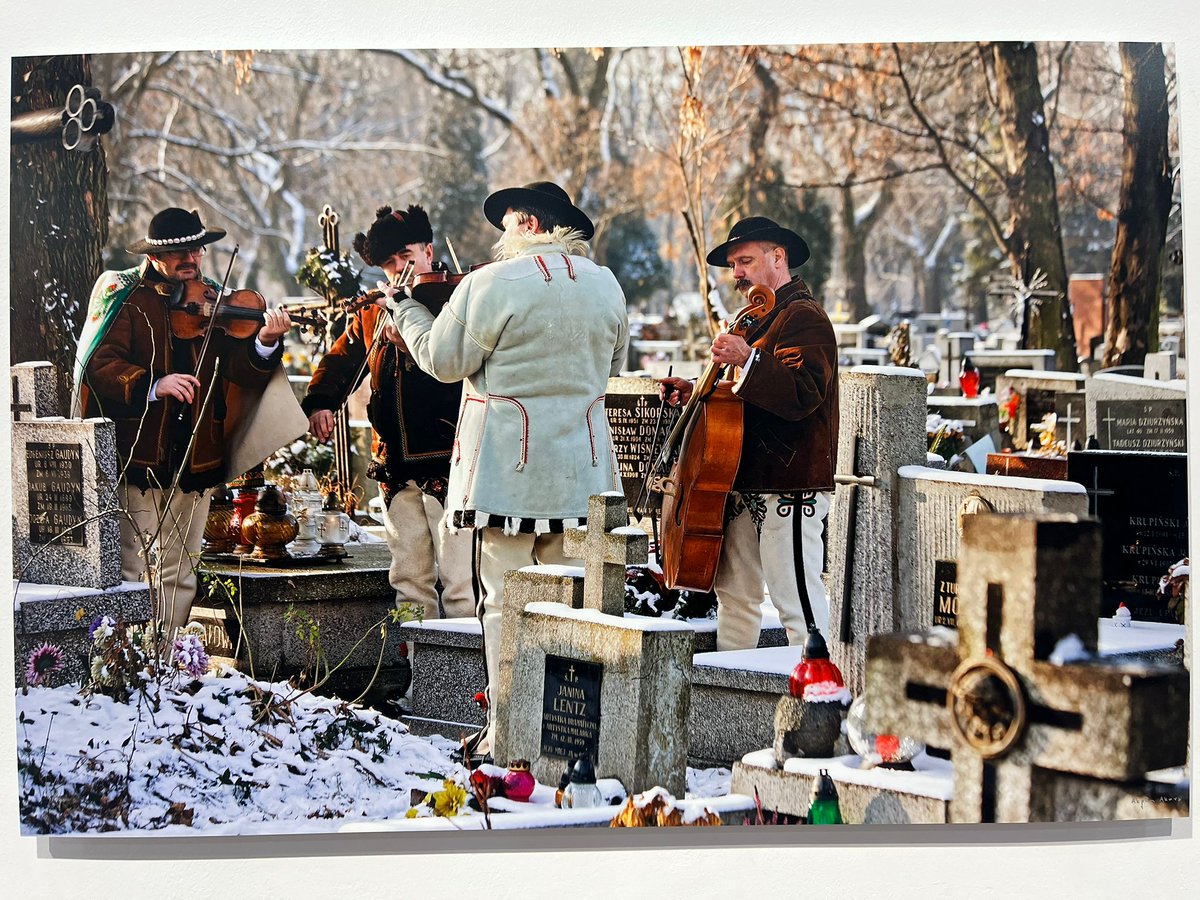 Polish Consulate in Istanbul tweet media