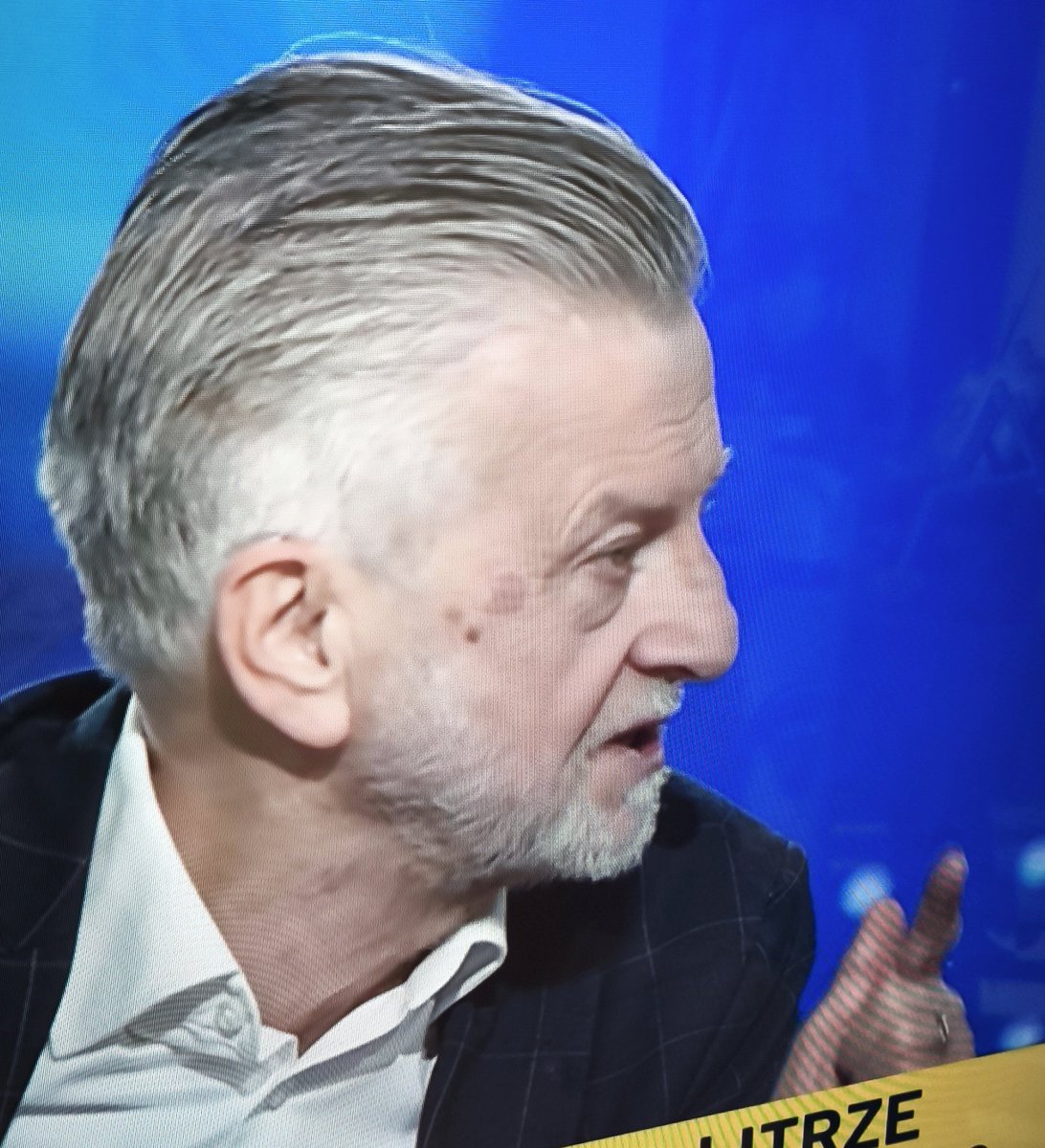 Andrzej Rozenek tweet media