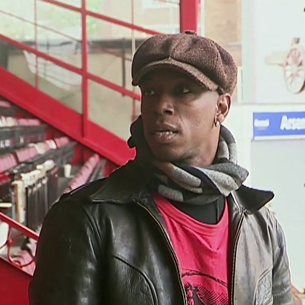 No Context Brits tweet media