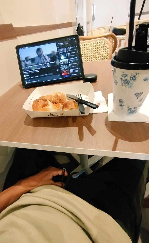 Mashle Moeba tweet media