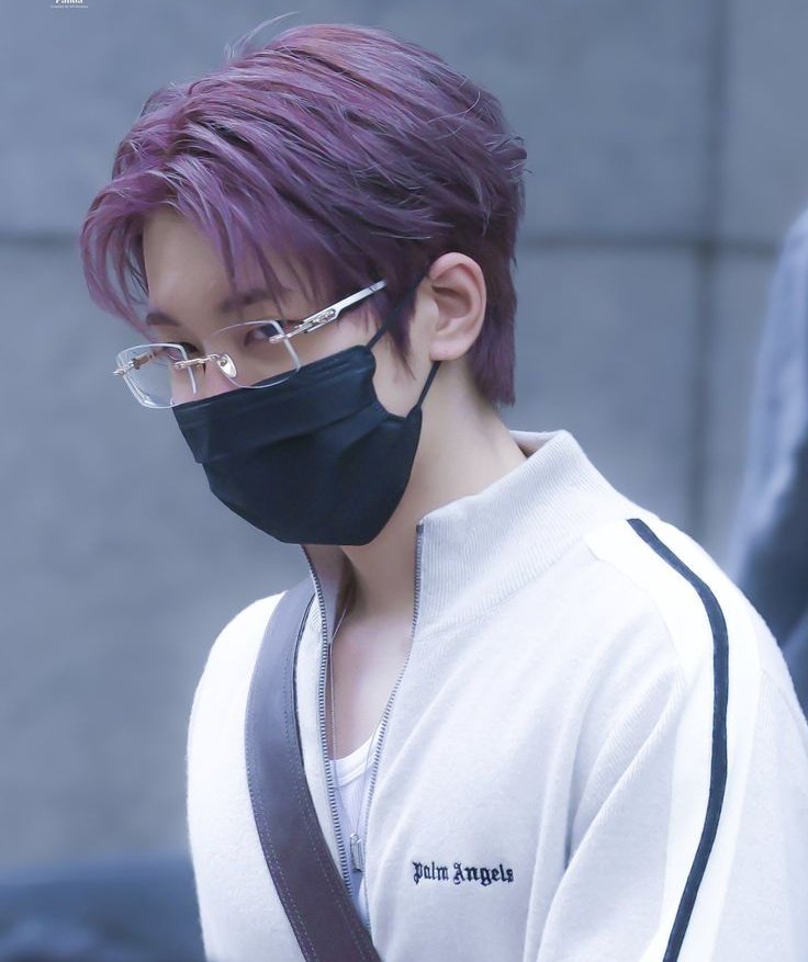 afu. (mw & jd) tweet media