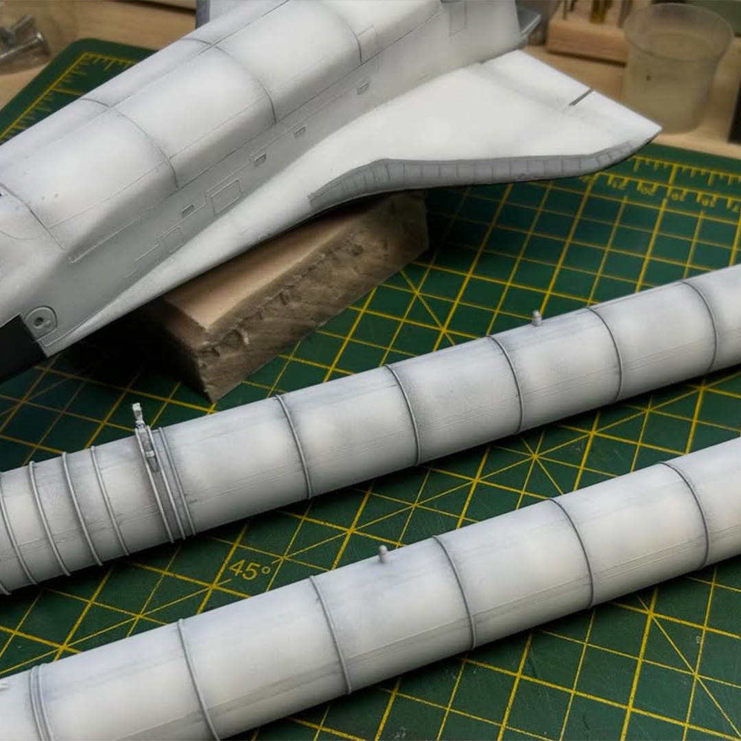 Airfix's tweet image. Work in progress…

“Topcoat applied achieved some nice pre shading, next up washes and further detailing, then lots of decals!” 

Amazing work, Robin!

📹 Ig/ robin_gilby

Order now: ow.ly/LuVG50YzFSr 👈

#Airfix #ScaleModelling #ScaleModels #SpaceShuttle