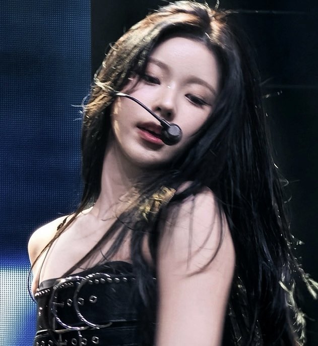 장규진 얼굴 tweet media