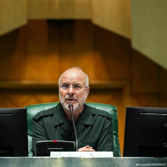 TheSearch01's tweet photo. 🚨#BREAKING 

Mohammad Bagher Ghalibaf, Speaker of the Iranian Parliament:

The Resistance Axis is more active than ever, from Lebanon to Yemen.

Hezbollah, which was constantly threatened with disarmament, has become a vital and effective part of the Resistance Front and has engaged in confronting the Zionist regime.

The Iraqi resistance is fighting bravely and has surprised the enemy.

By entering the war, Ansar Allah has breathed new life into the Resistance Front and is ready to deliver further surprises.