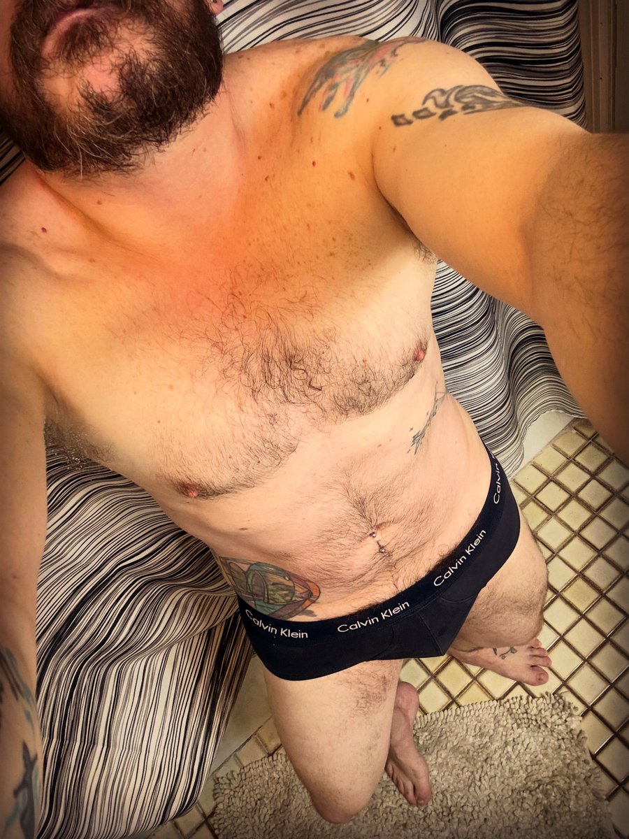 eldemonio831779's tweet photo. It’s not just 🐍 that shed their skin… Let’s go for it! 🔥 Happy Sunday ✨ https://t.co/e2ikc4uS1I