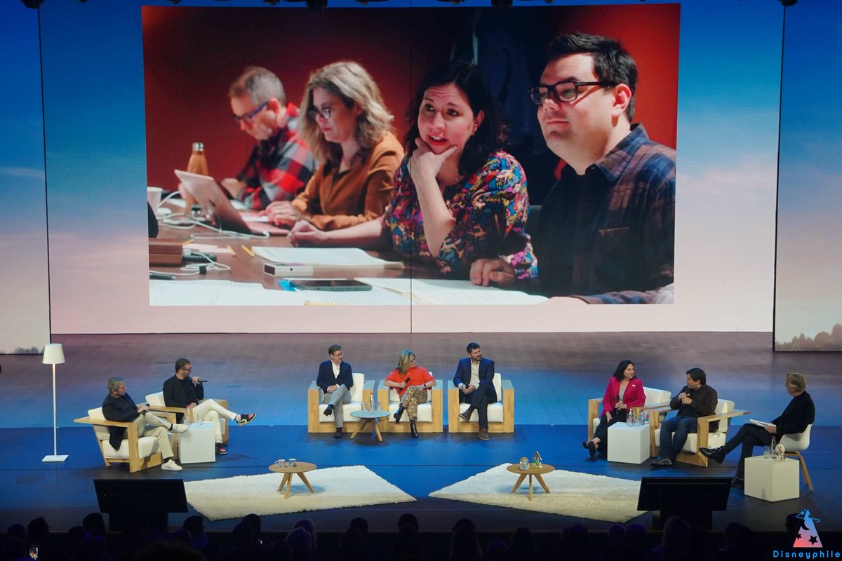 DisneyphileLIVE's tweet image. ❄️ Nous venons d'assister une conférence de presse passionnante autour de la saga La Reine des Neiges et de son adaptation dans les parcs à thème dont Disney Adventure World. Récap' très bientôt.