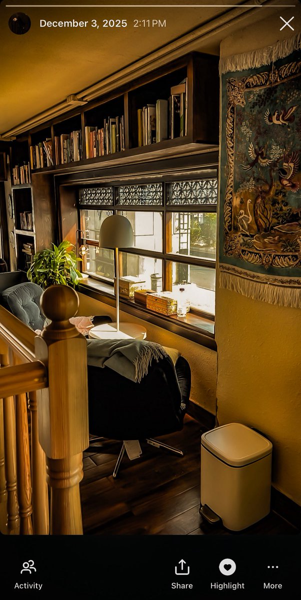 إِباء tweet media