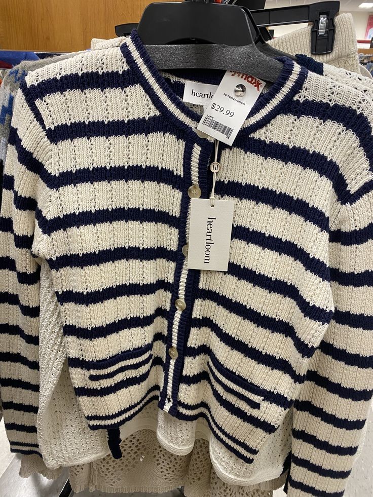 mincu𐙚 tweet media