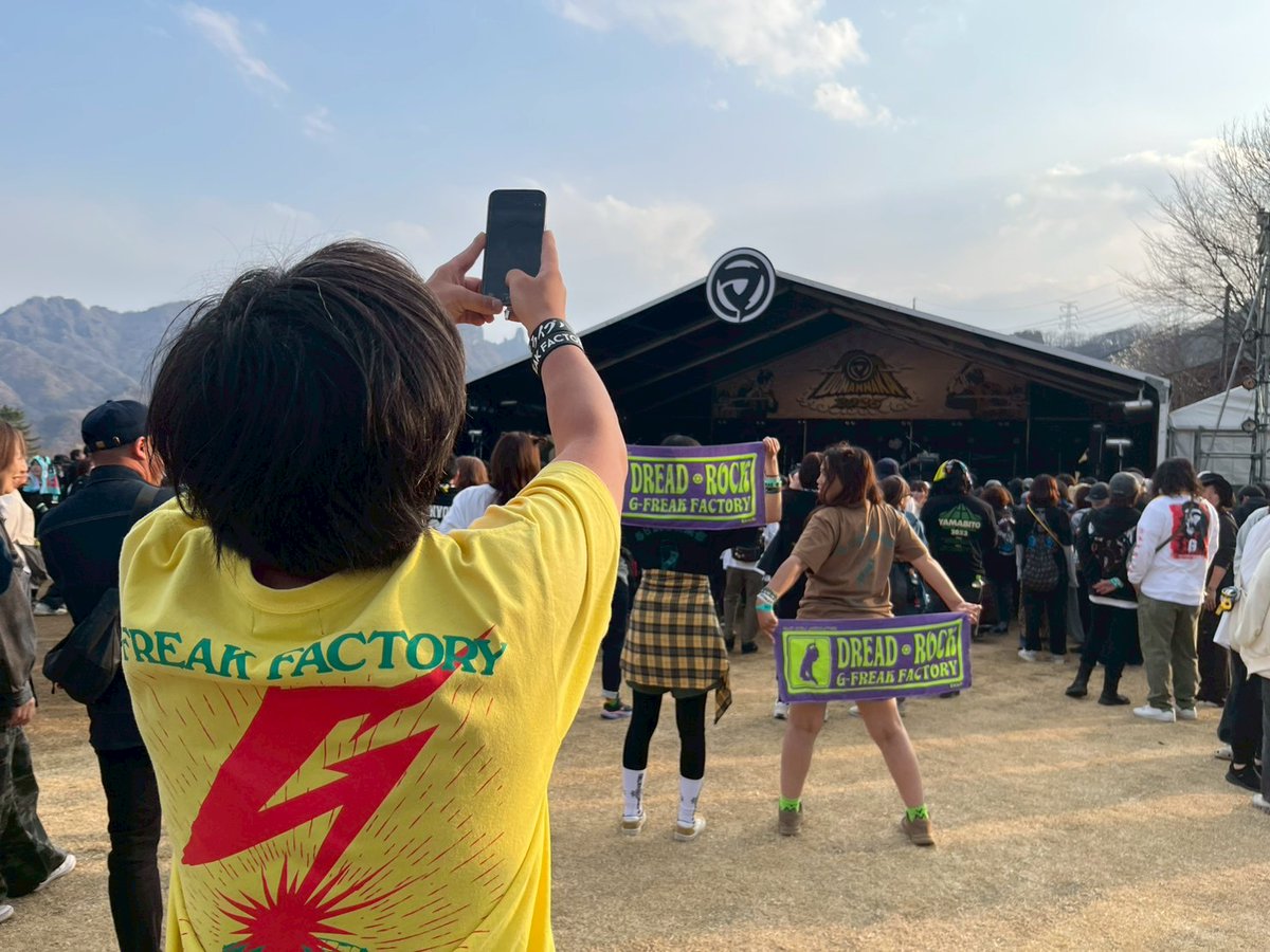 ひろっくす tweet media