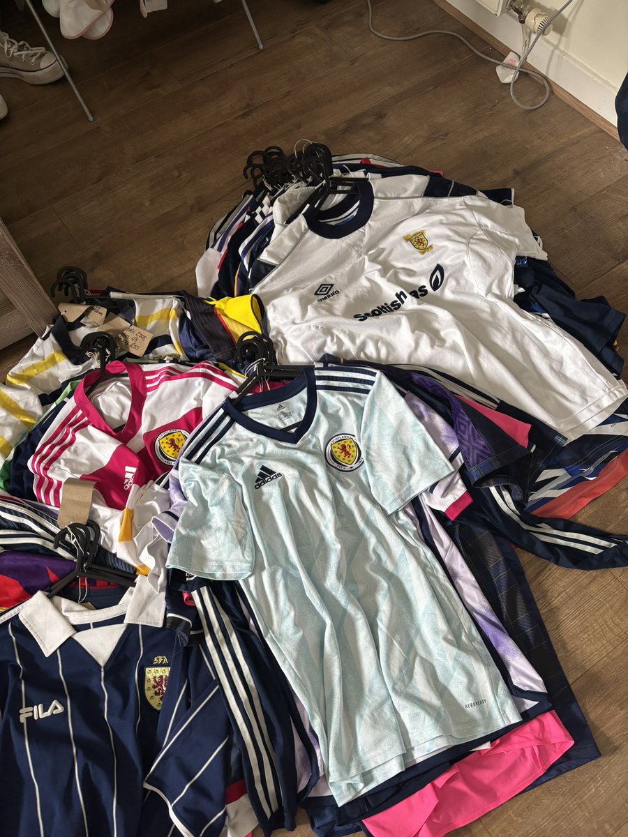 Gary Ross tweet media