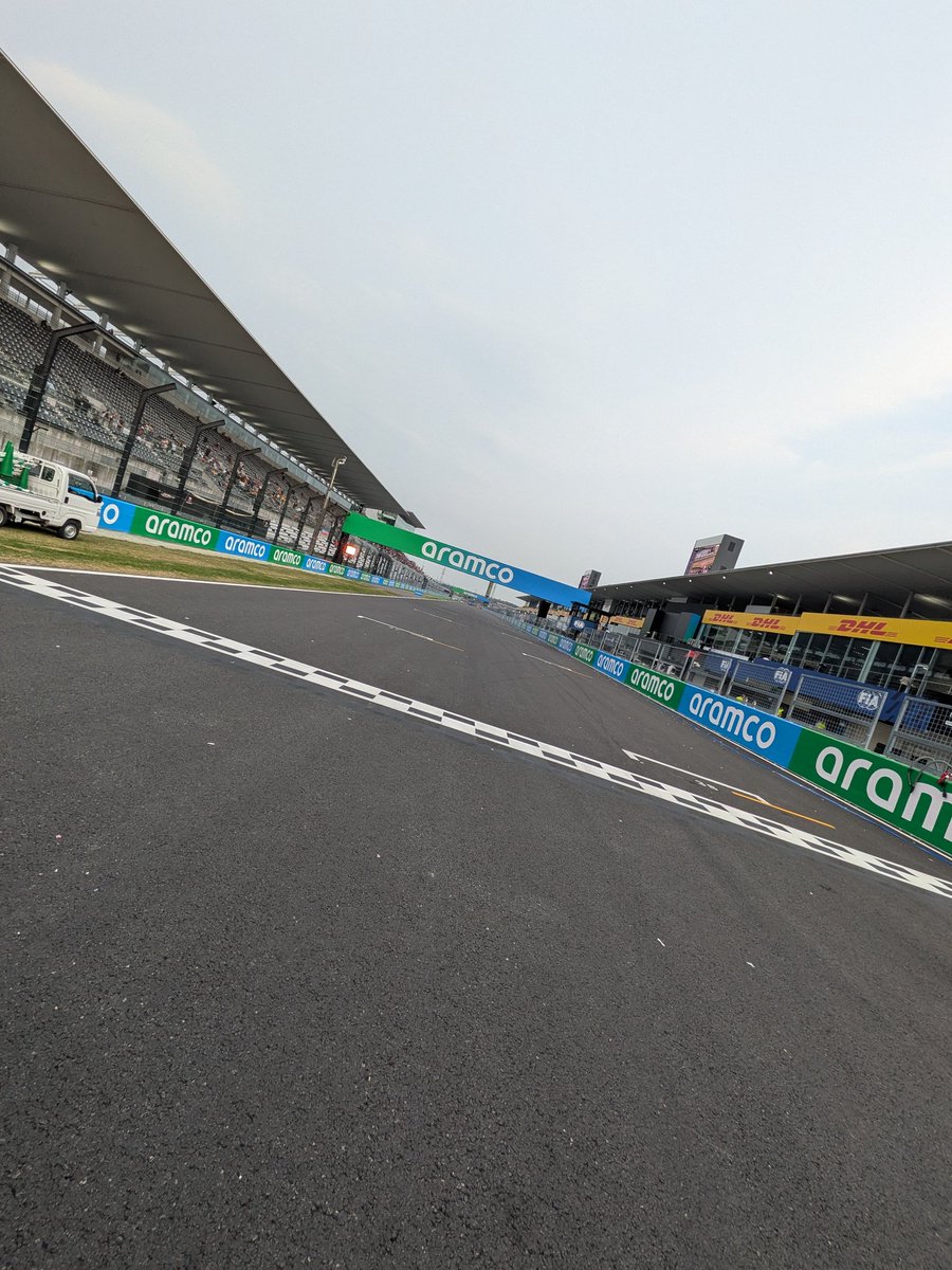 だやん― tweet media